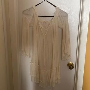 Limeluah boutique white long sleeve dress